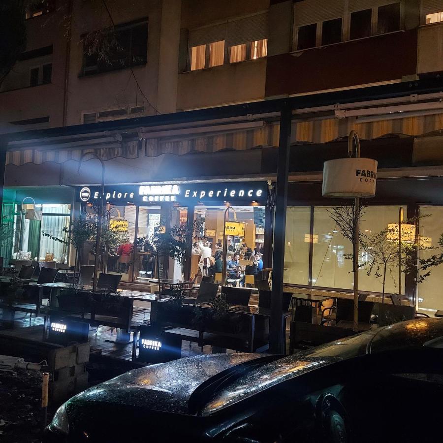 Apartman Pozoriste Penthaus Banja Luka Exteriér fotografie